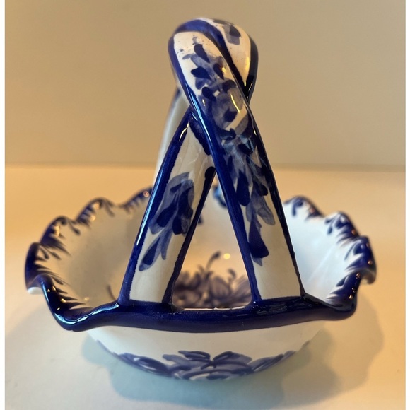 Vintage Portugal Blue and White Floral Ceramic Basket - Picture 5 of 10